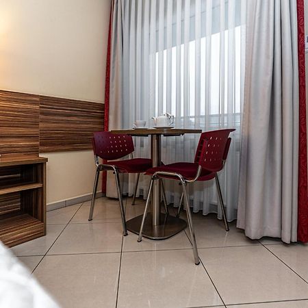 Hotel Soray เวียลิชกา ภายนอก รูปภาพ