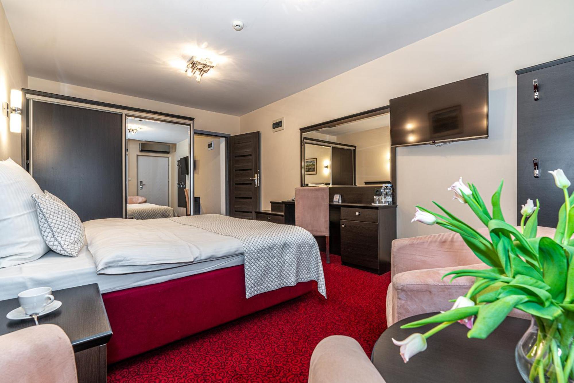 Hotel Soray เวียลิชกา ภายนอก รูปภาพ