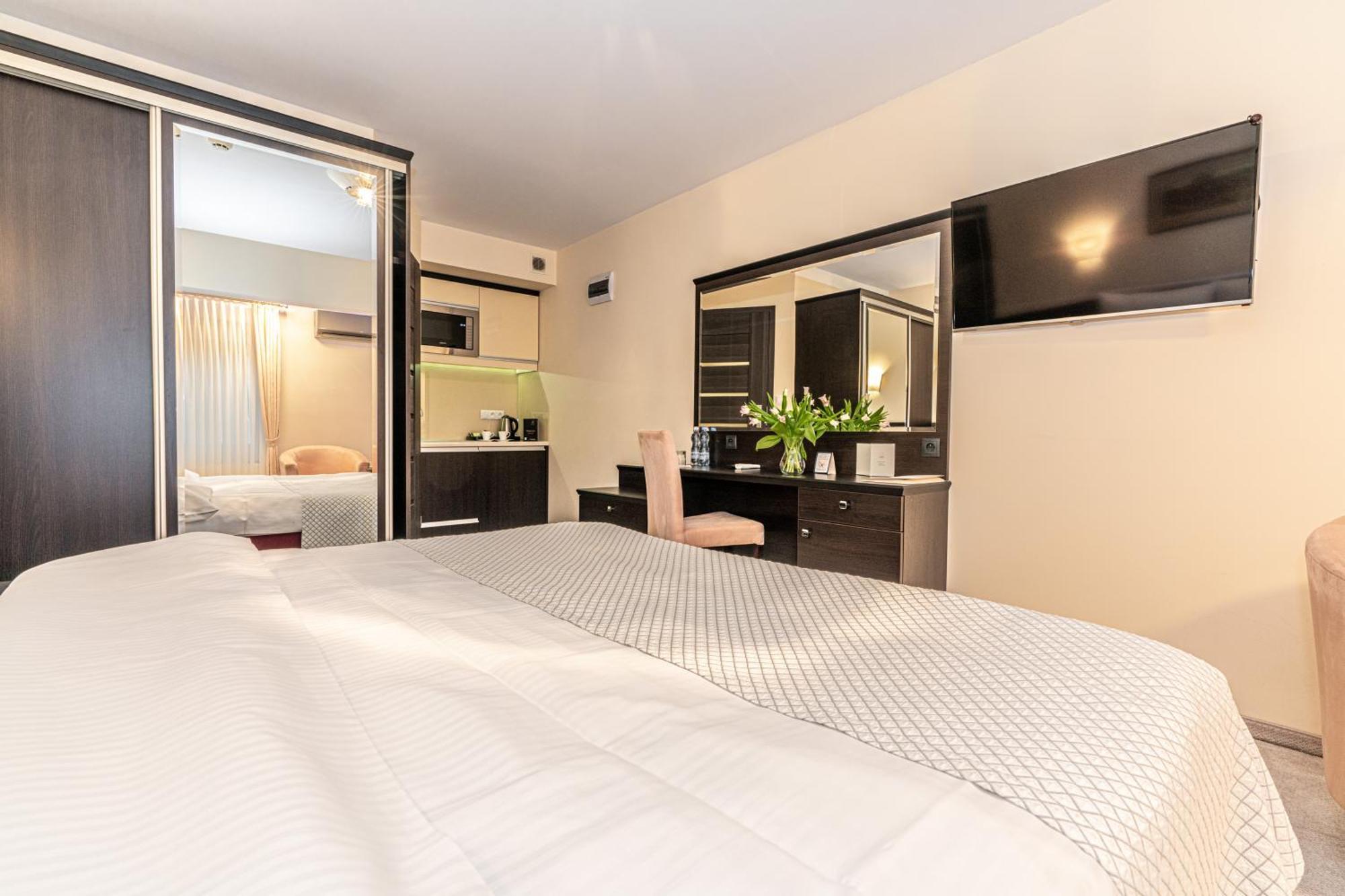 Hotel Soray เวียลิชกา ภายนอก รูปภาพ