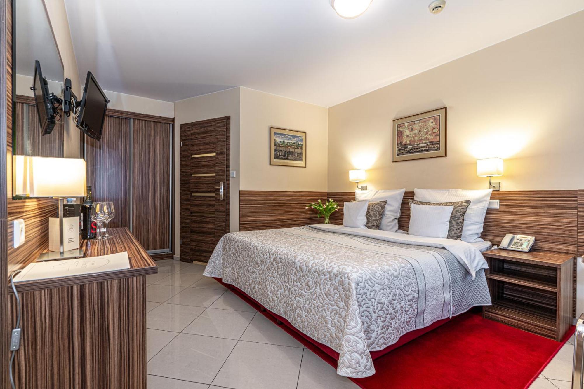 Hotel Soray เวียลิชกา ภายนอก รูปภาพ