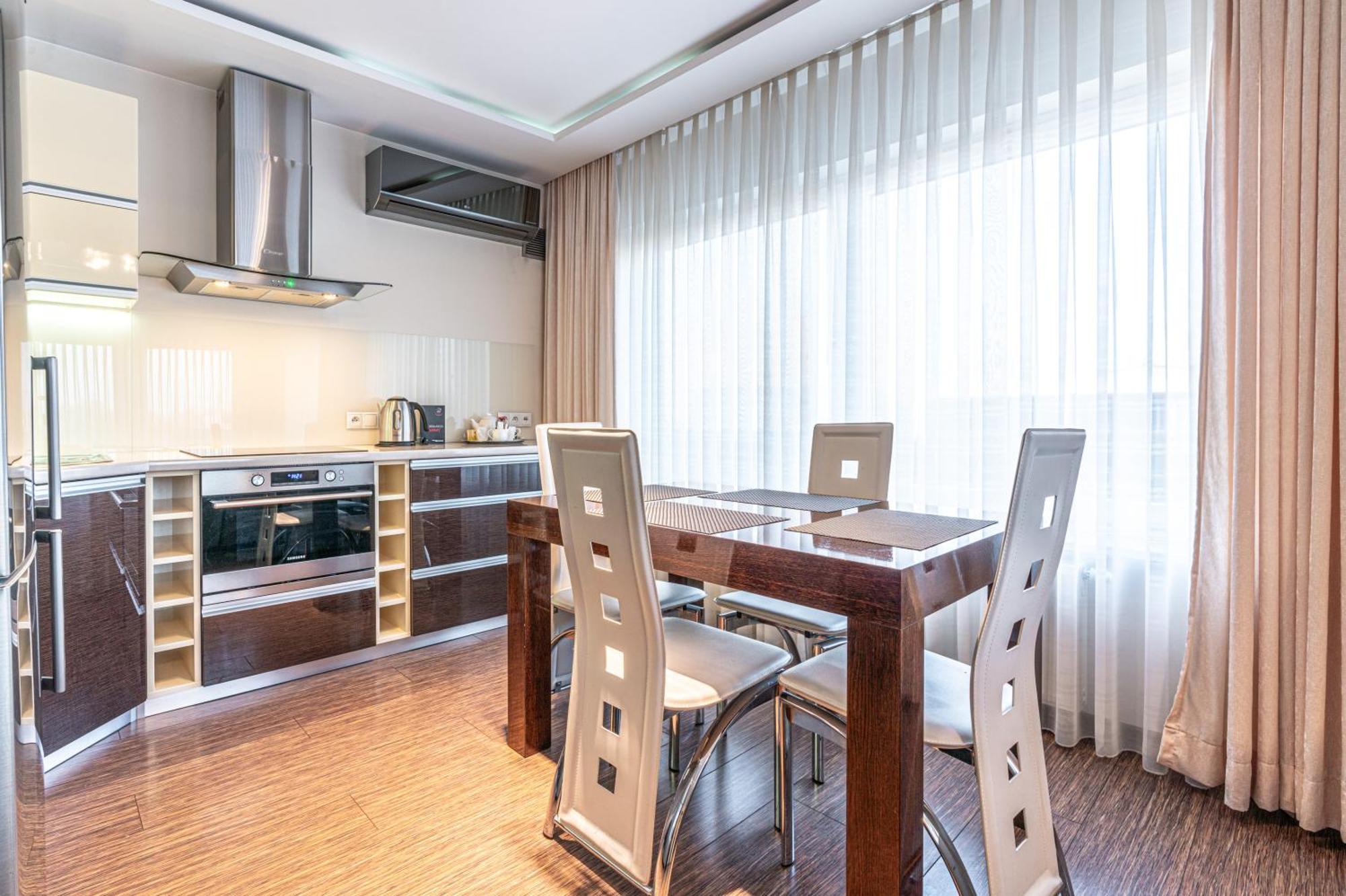 Hotel Soray เวียลิชกา ภายนอก รูปภาพ